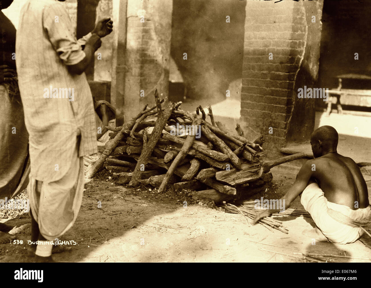 Street scene india 1930s hi-res stock photography and images - Alamy