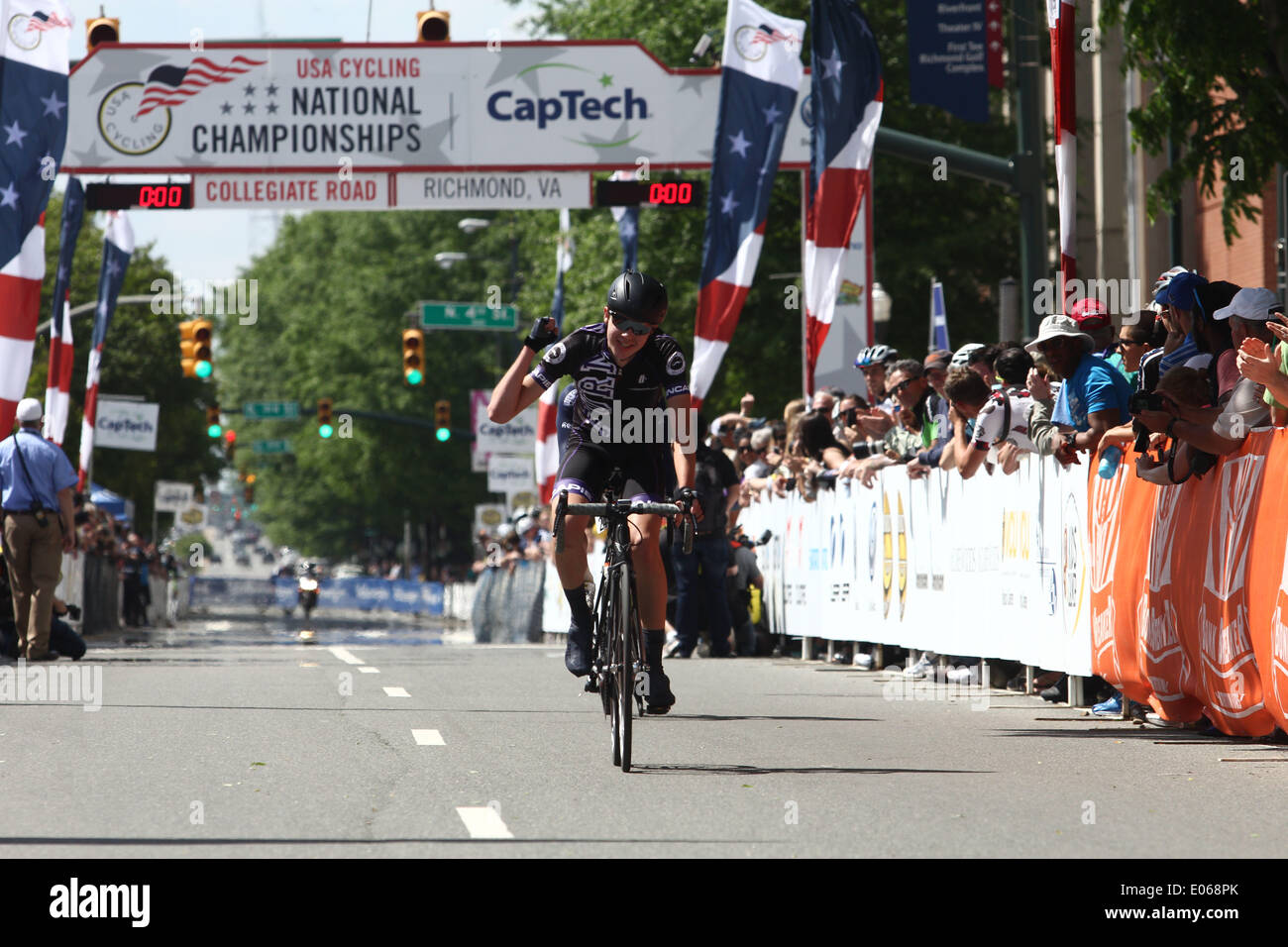 Richmond, Virginia, USA. 3rd May, 2014. Riders compete in the criterium