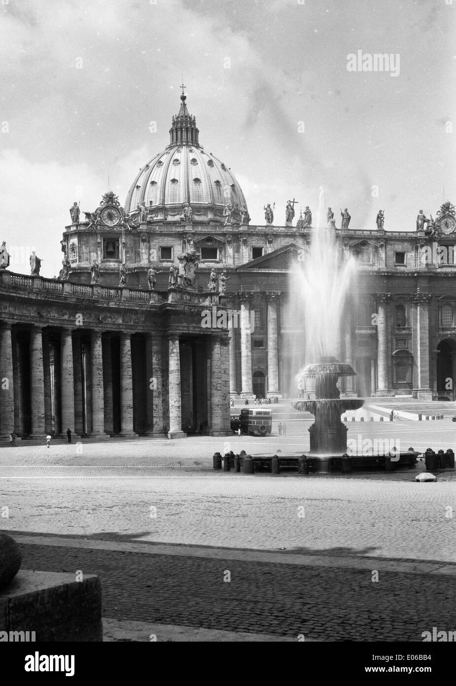 1930s italy art Black and White Stock Photos & Images - Alamy