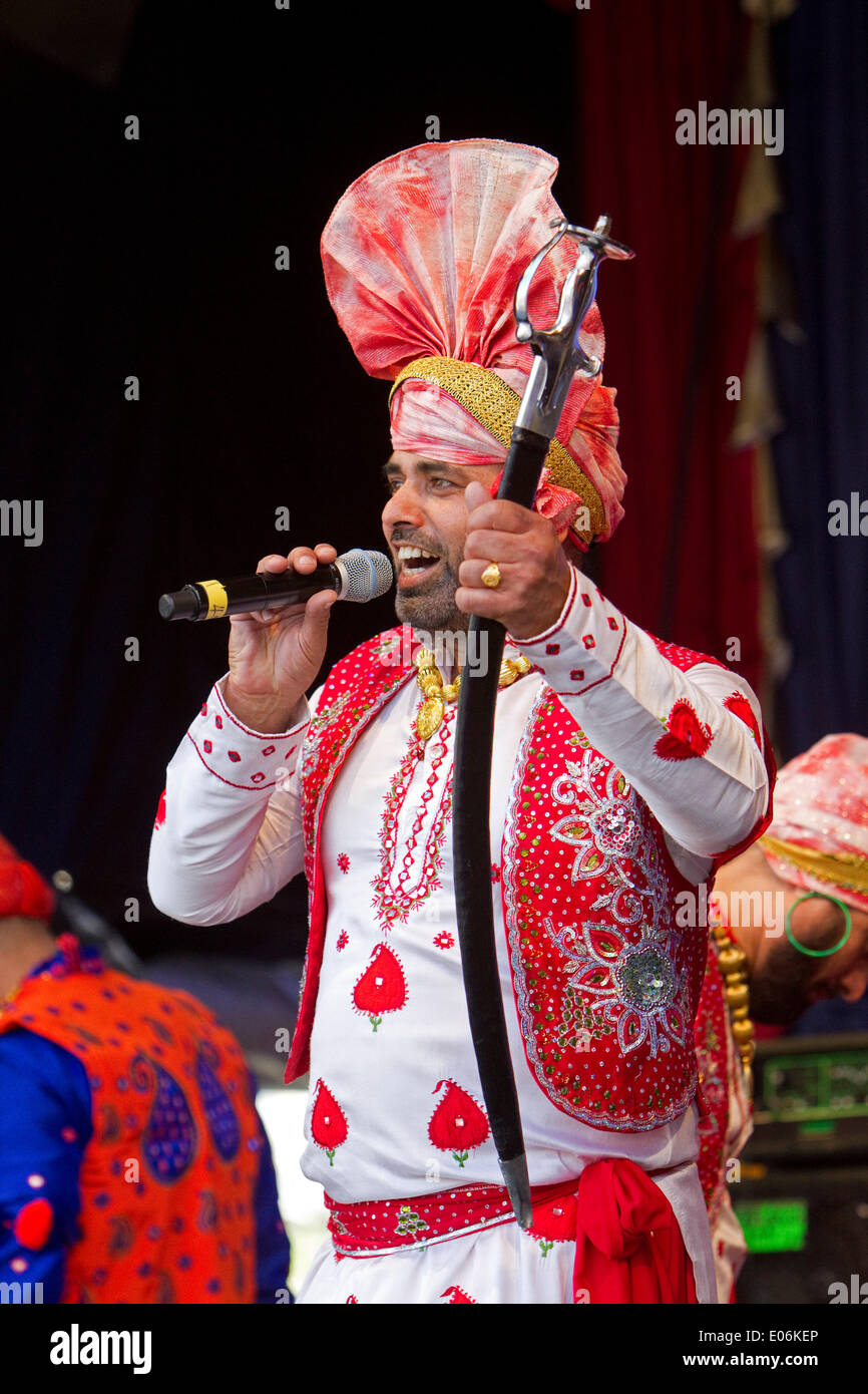 London, Uk. 4th May, 2014. Asli Baharan Punjab Diyan at the Vaisakhi