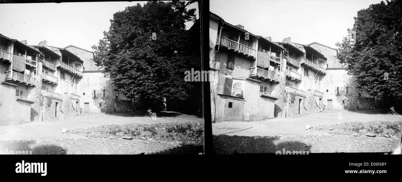 Saint-Lyzier : ruelles, maisons, septembre 1905 Stock Photo