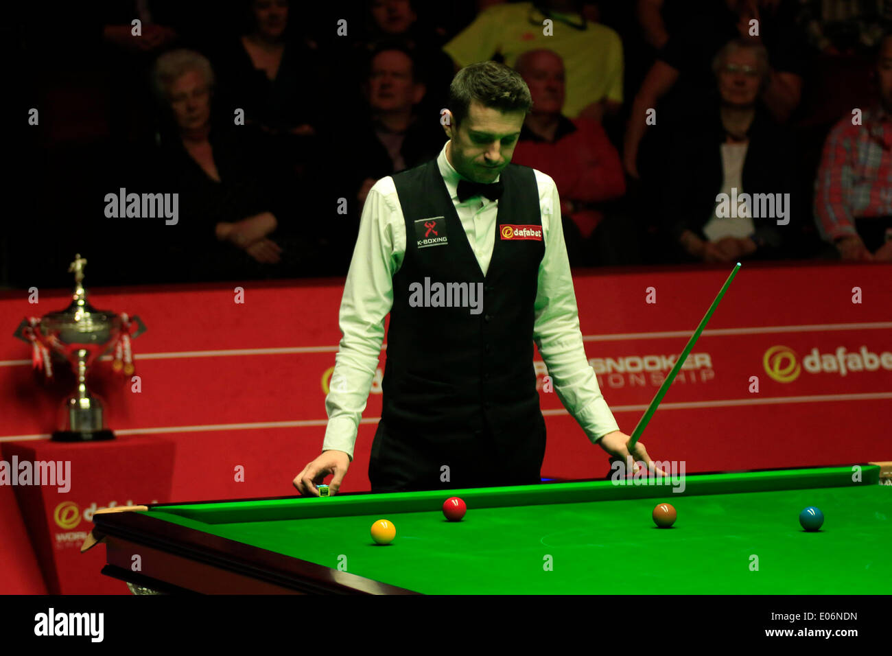 World snooker championship selby hi-res stock photography and images