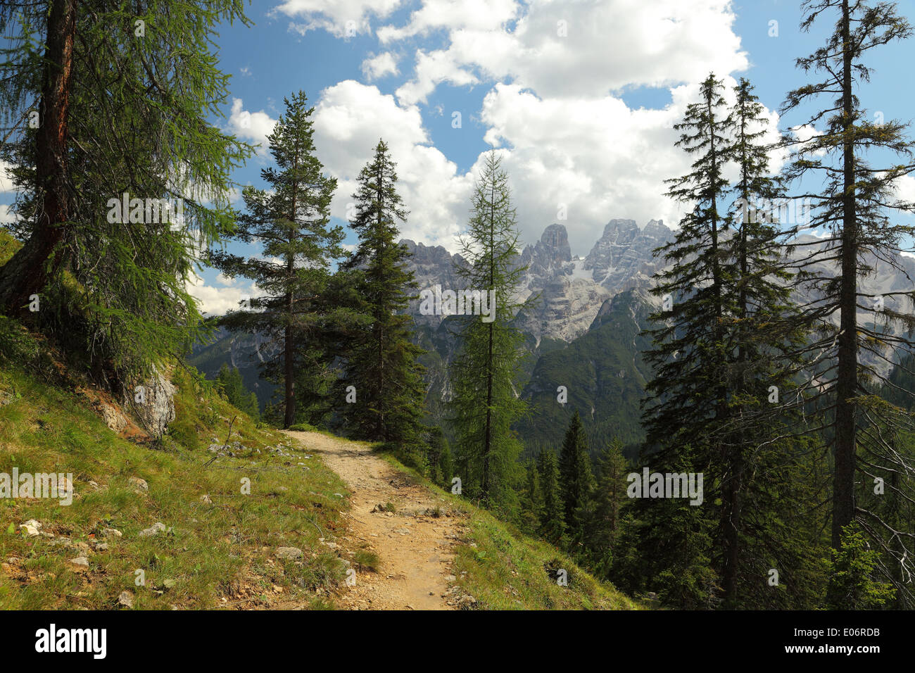 Steep alpine mountains hi-res stock photography and images - Alamy