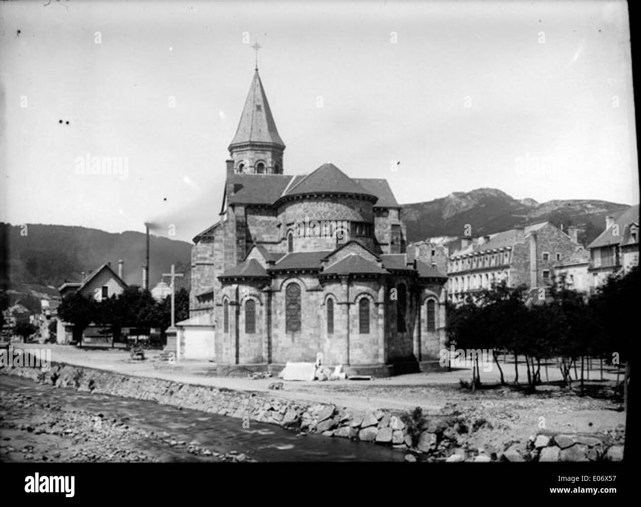 Eglise, La Bourboule, juillet 1903 Stock Photo