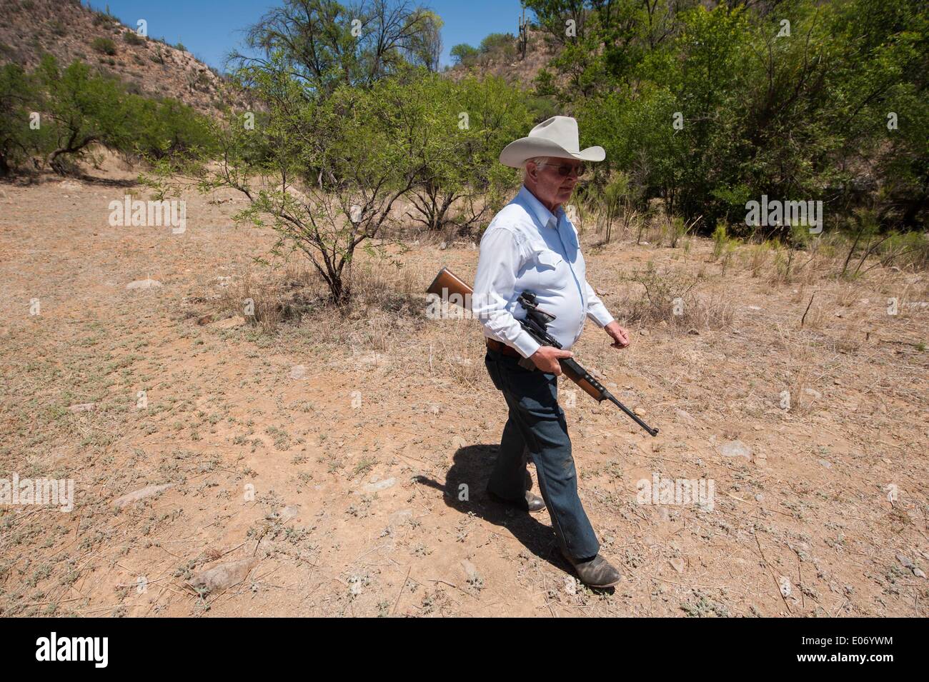 Arizona Ranch Border High Resolution Stock Photography and Images - Alamy