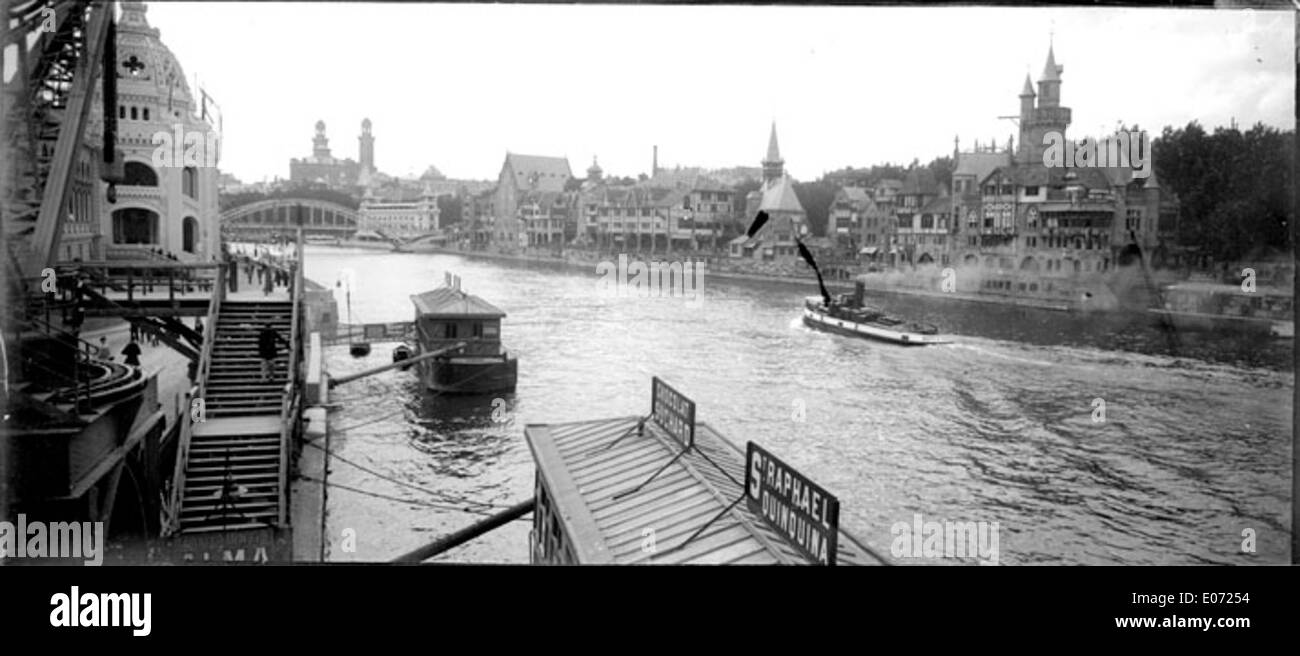 A la seine Black and White Stock Photos & Images - Alamy