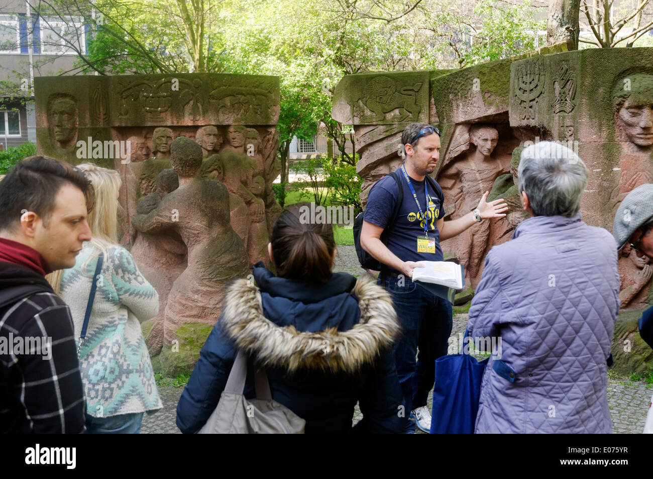 A guided tour group by Block der Frauen (Women's Block), a memorial to the 1943 non violent protest on Rosentrasse, Berlin Stock Photo