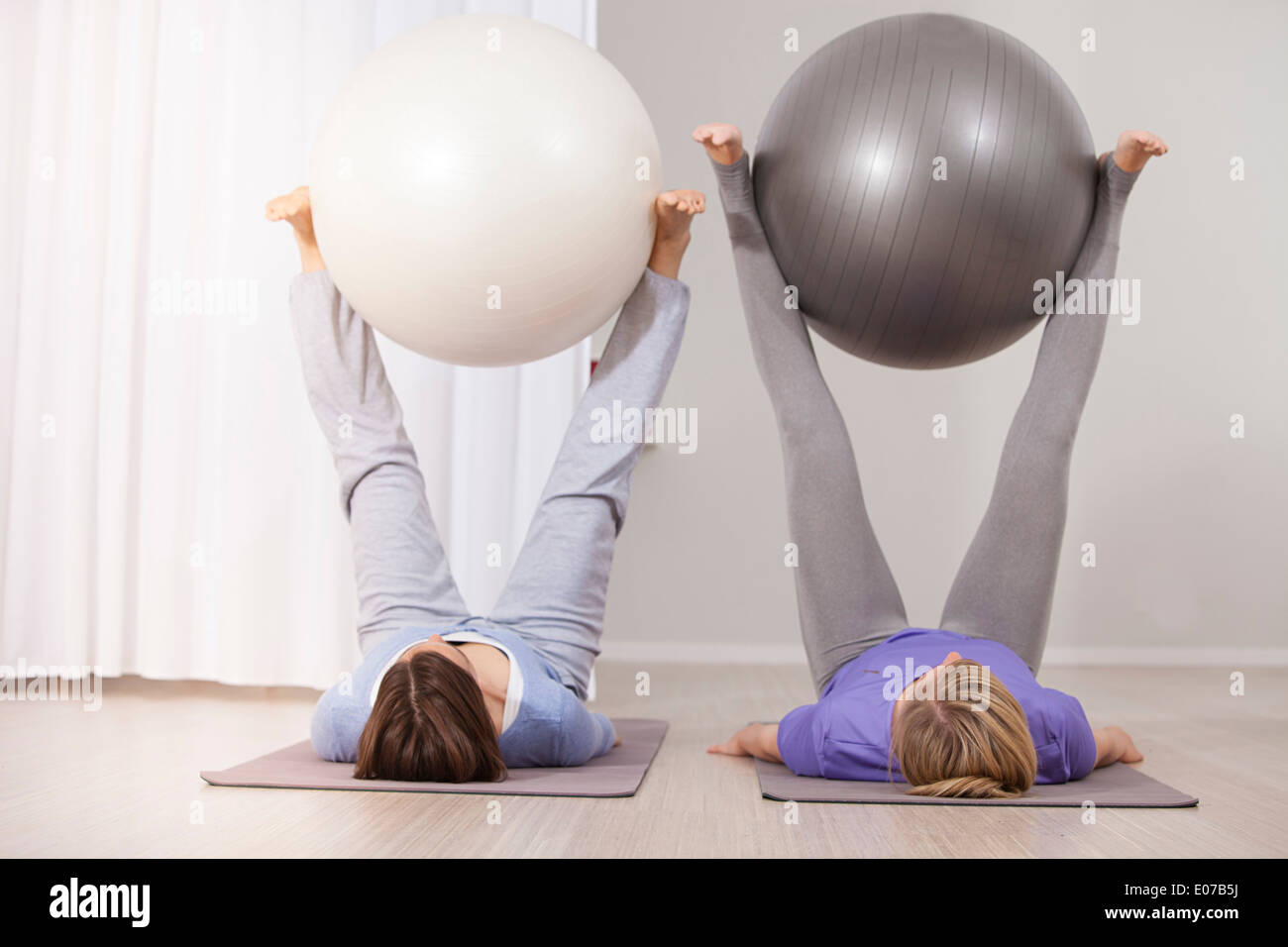 Exercise balls hires stock photography and images Alamy