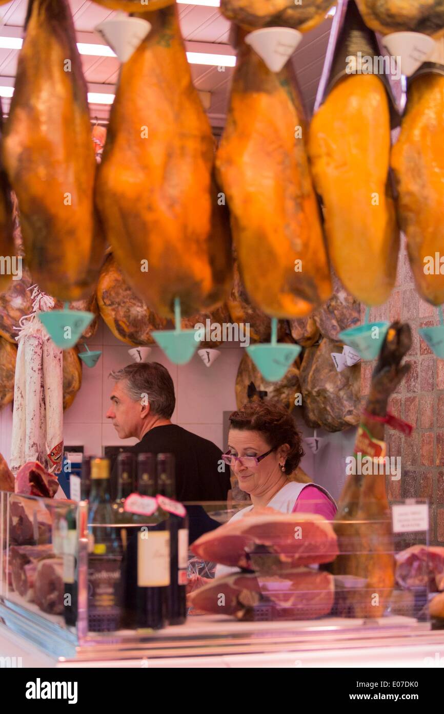 art nouveau market hall Mercat Central in Valencia: traditional Spanish ham, 29.10.2013 Stock Photo