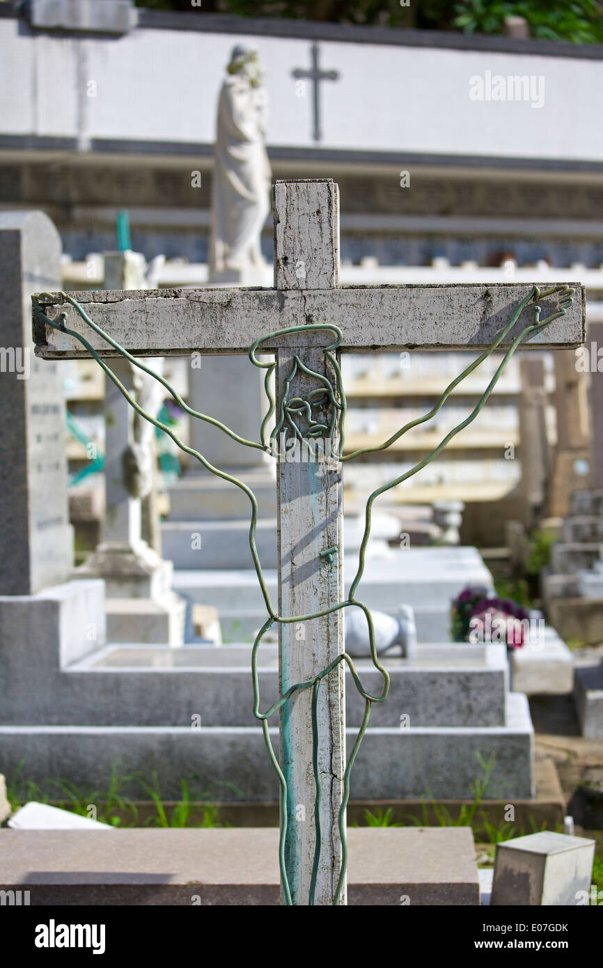 A Simple Wooden Cross In St Michael's Cemetery. Hong Kong. Stock Photo
