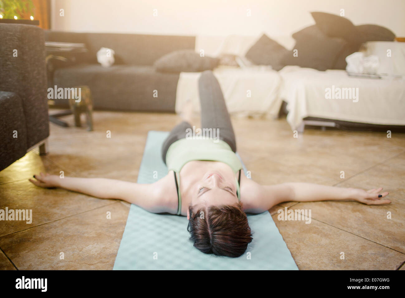 Woman exercise lying on back hi-res stock photography and images - Alamy