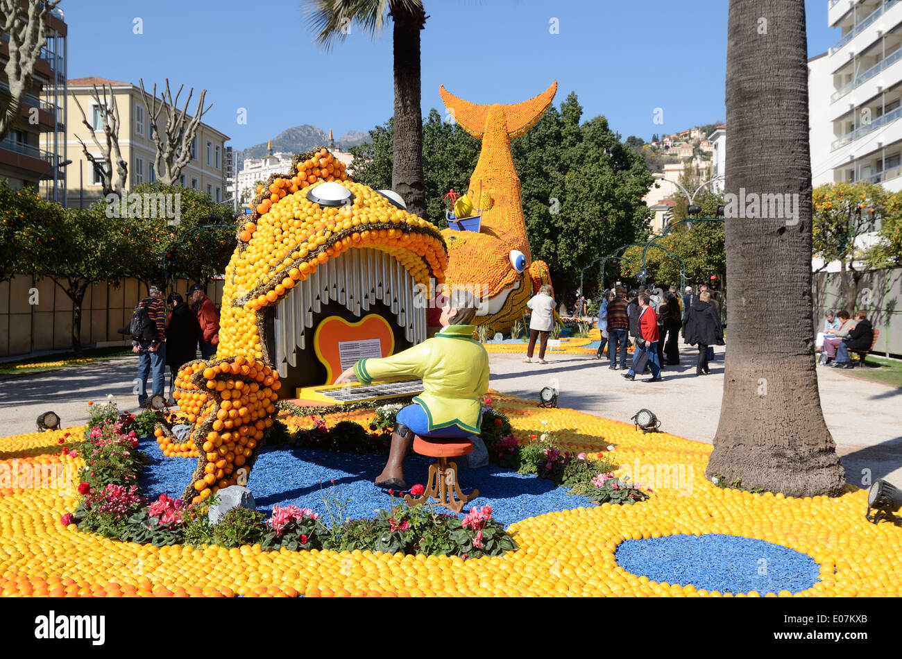 Strange Fish-Shaped Piano made of Oranges at the Annual Lemon Festival or Fête du Citron Menton Alpes-Maritimes France Stock Photo