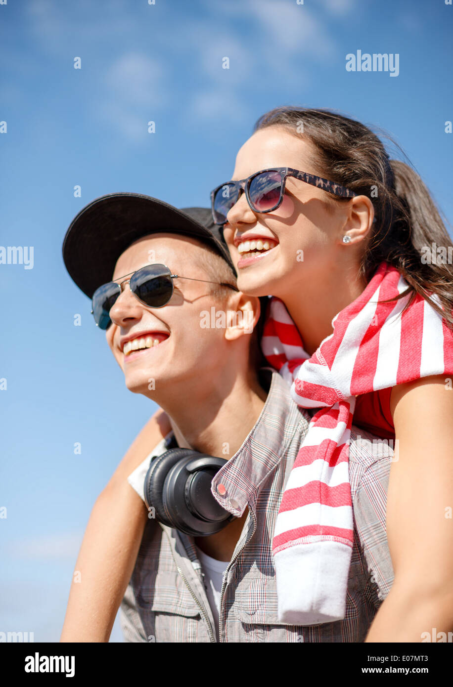Two teenagers laughing together hi-res stock photography and images - Alamy