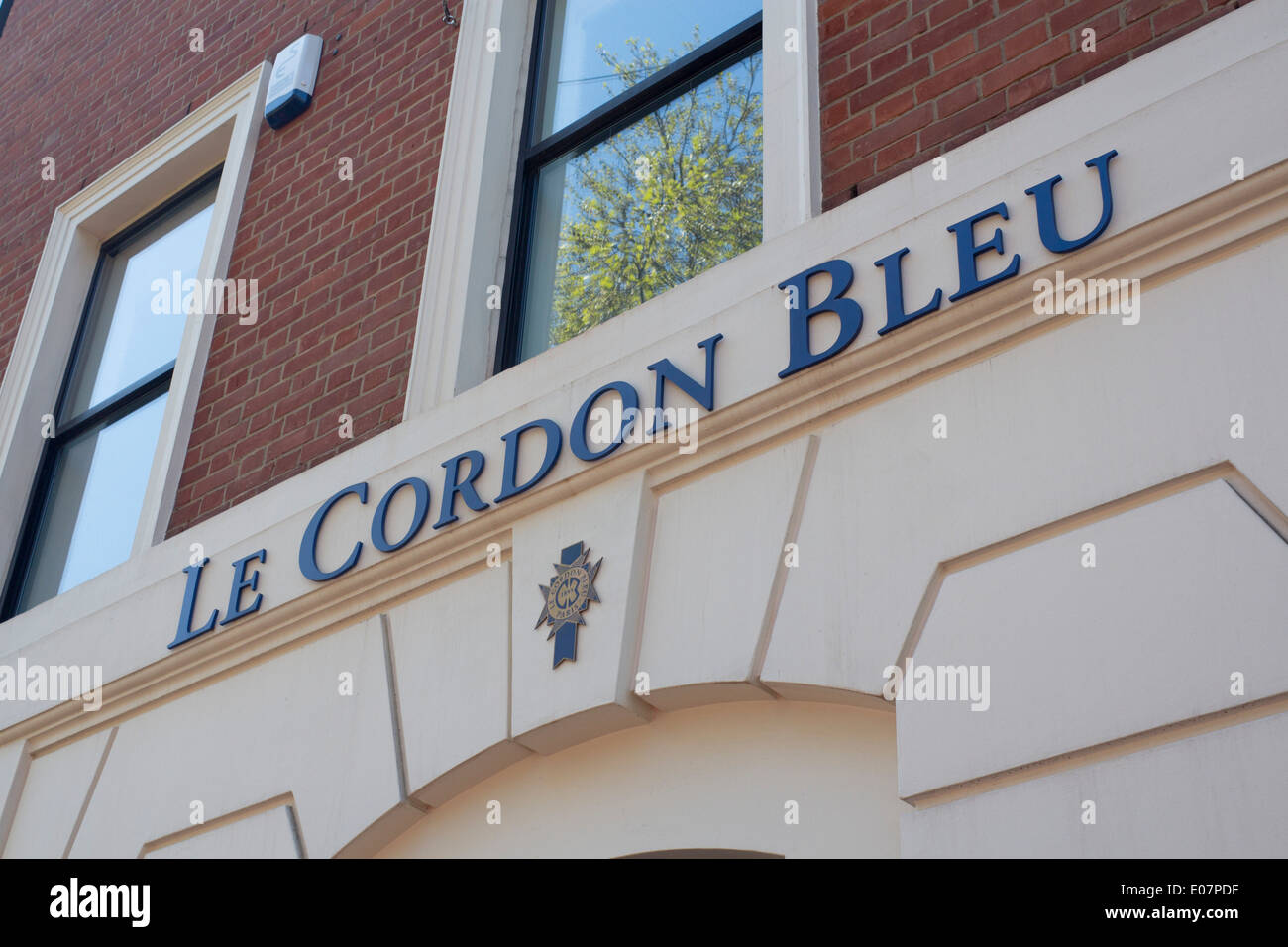 Le Cordon Bleu culinary school sign Bloomsbury Square London England UK Stock Photo