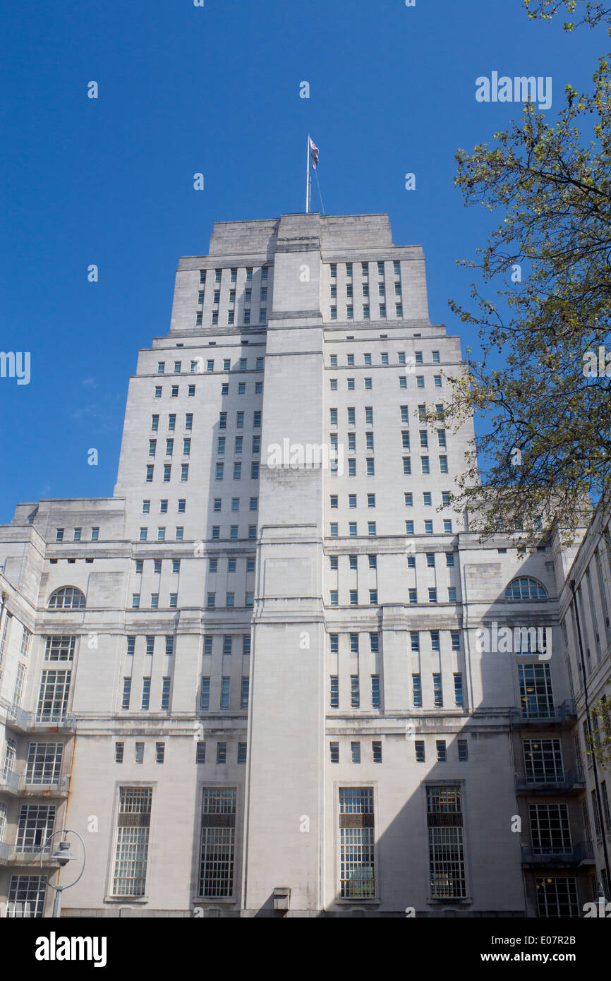 Senate House University of London Bloomsbury London England UK Stock Photo Alamy