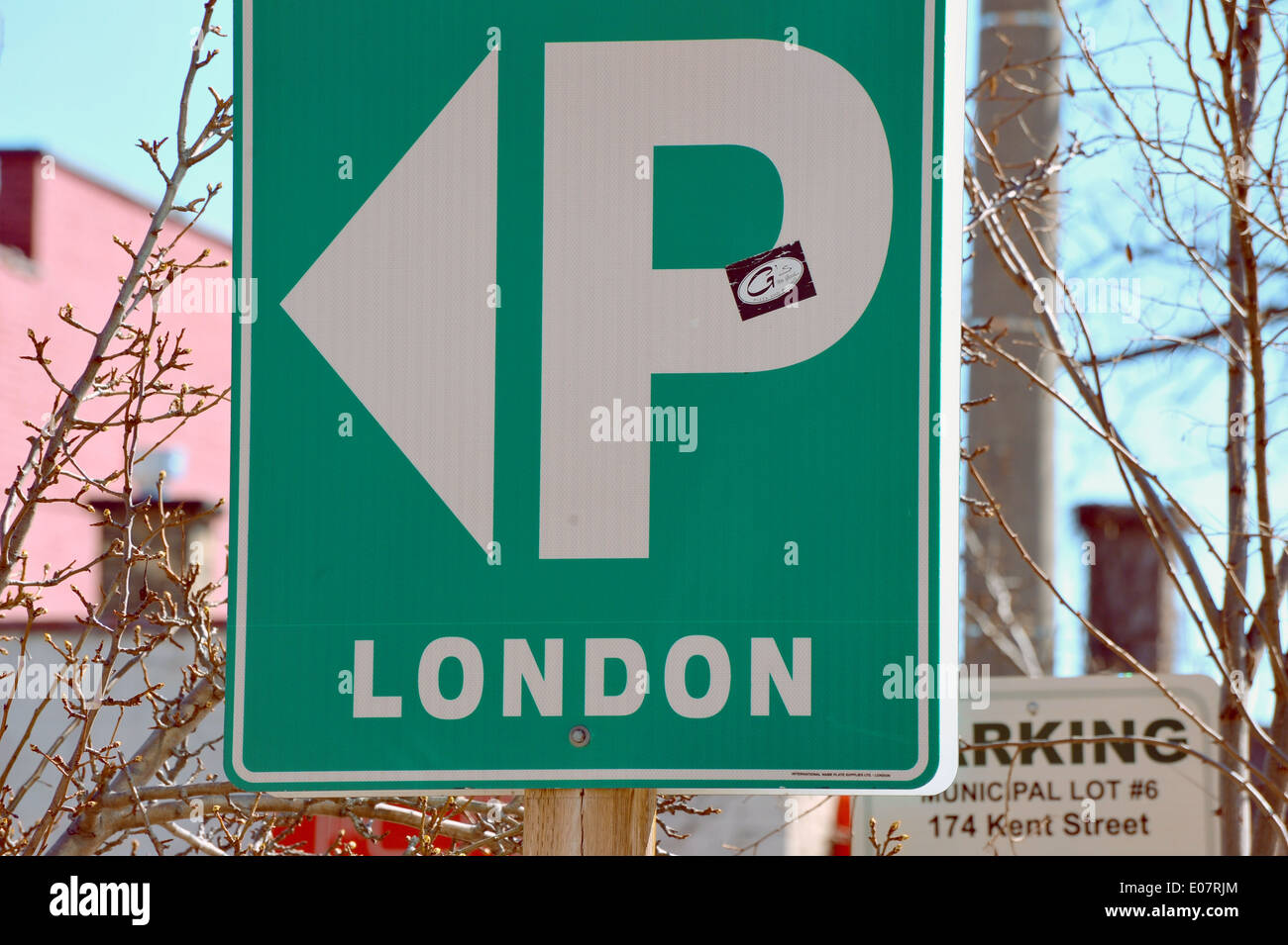 Parking sign in London Stock Photo Alamy