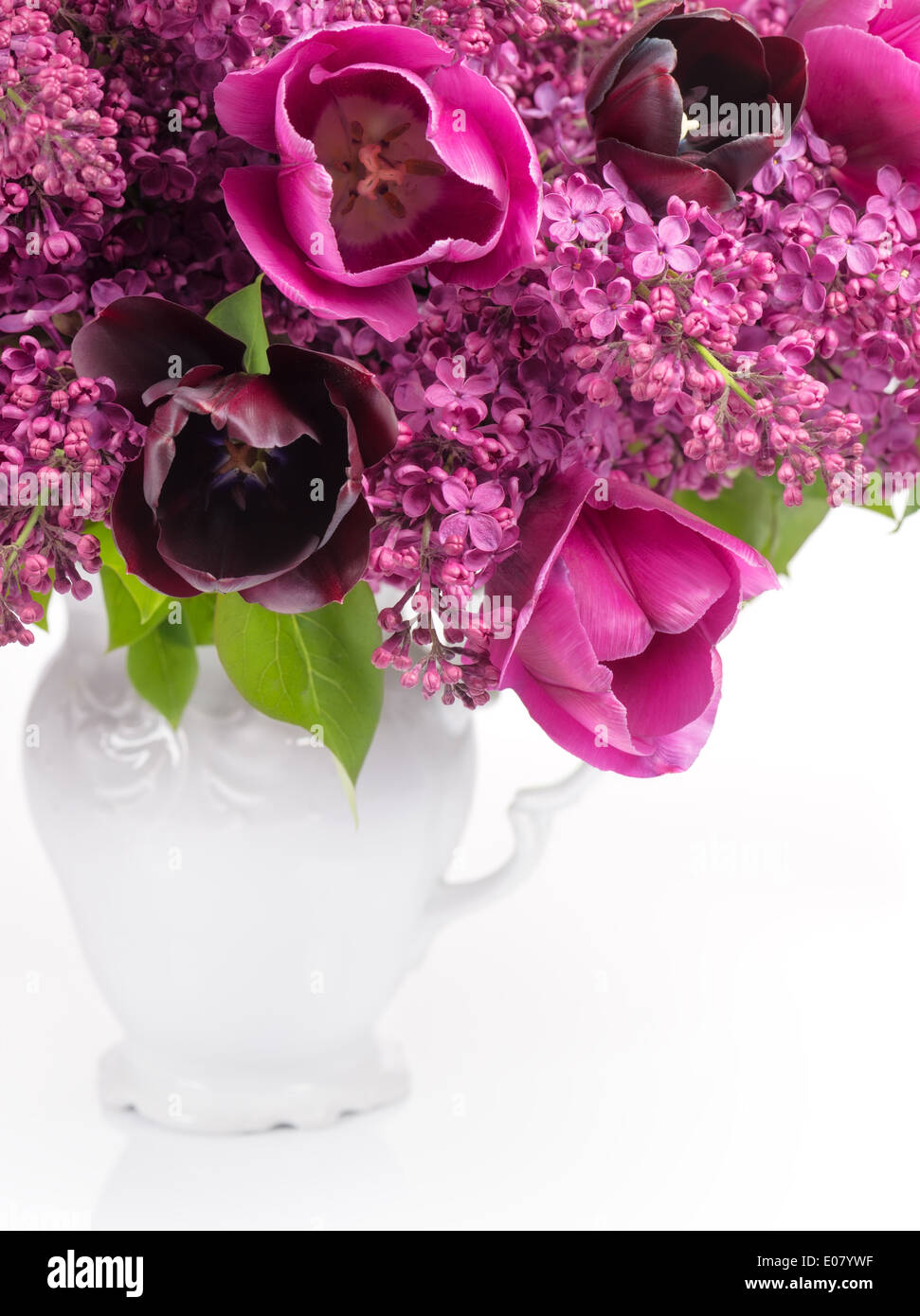 Lilac bouquet hires stock photography and images Alamy