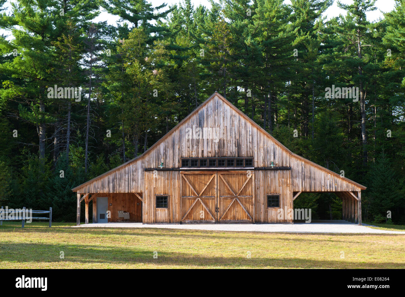 Post and beam barn at the Russell-Colbath Homestead, New Hampshire, USA. Stock Photo