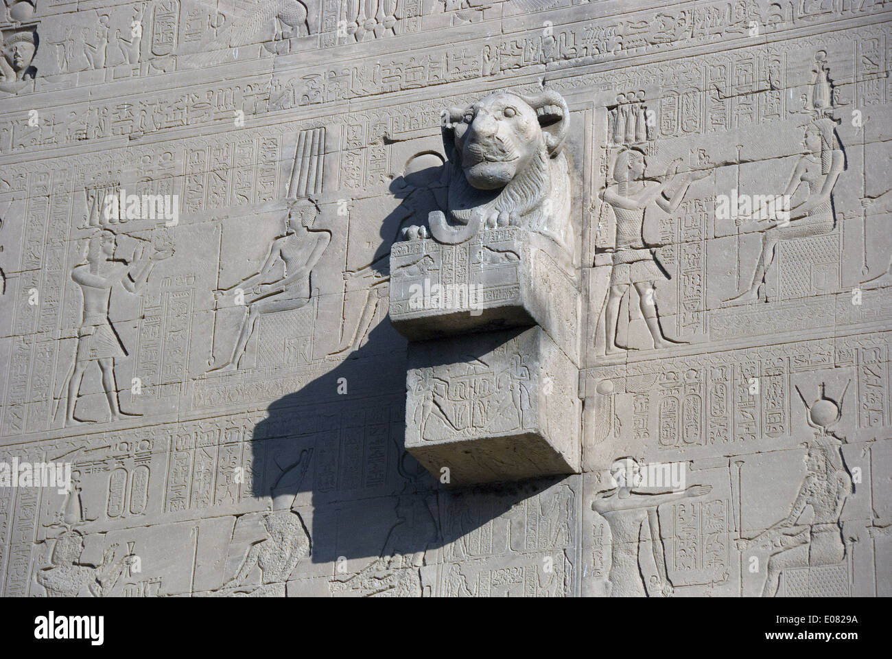 Lion headed egyptian goddess hi-res stock photography and images - Alamy