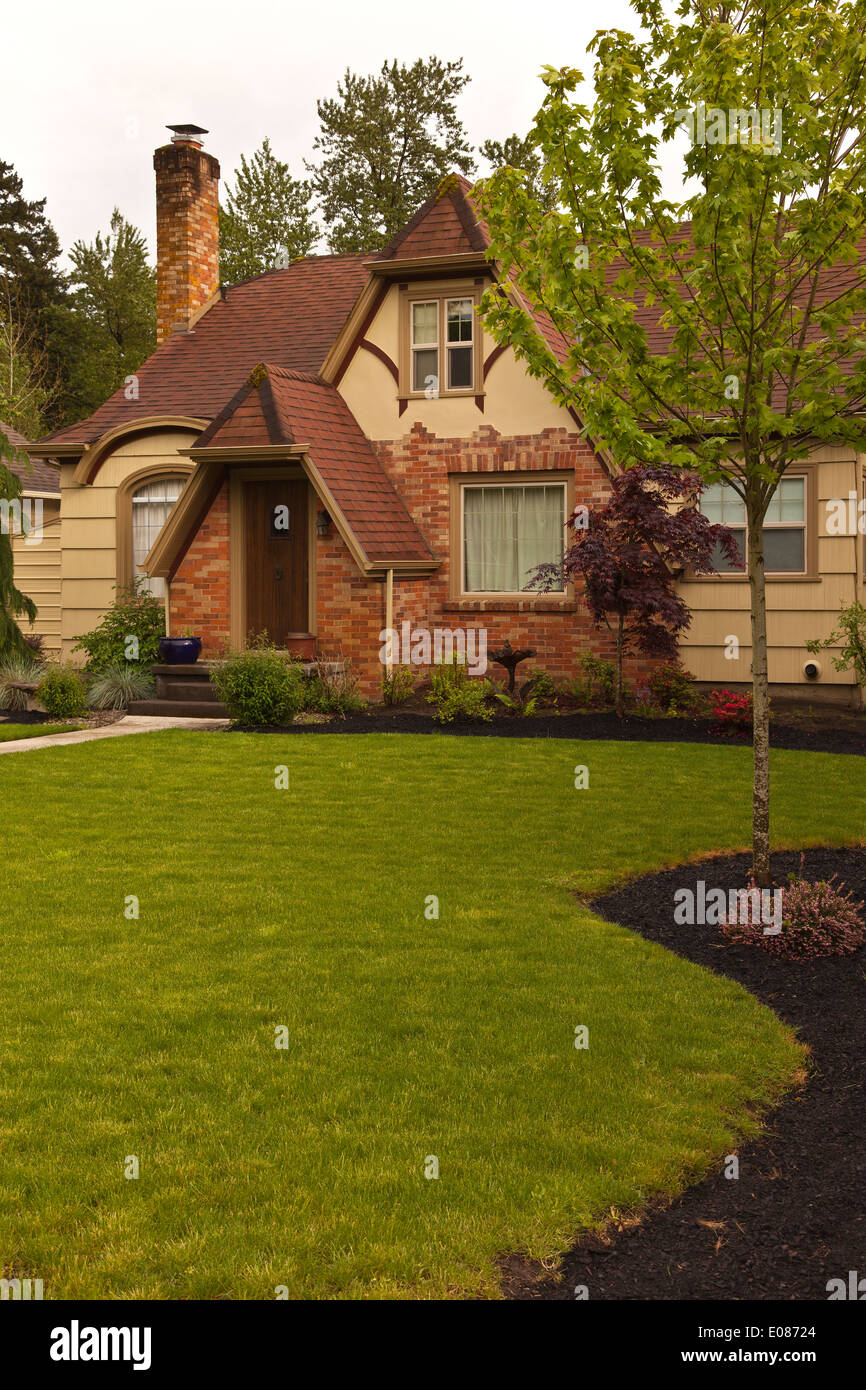 New construction family home in Troutdale Oregon Stock Photo Alamy