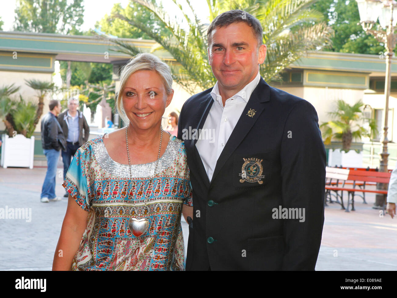 Herbolzheim, Germany - May 5, 2014: Eagles Charity Golf Cup and Gala at  Golfclub Breisgau and Europa Park, Rust with Football Champion Stefan Kuntz  and wife Sabine Credit: Mandoga Media/Alamy Live News