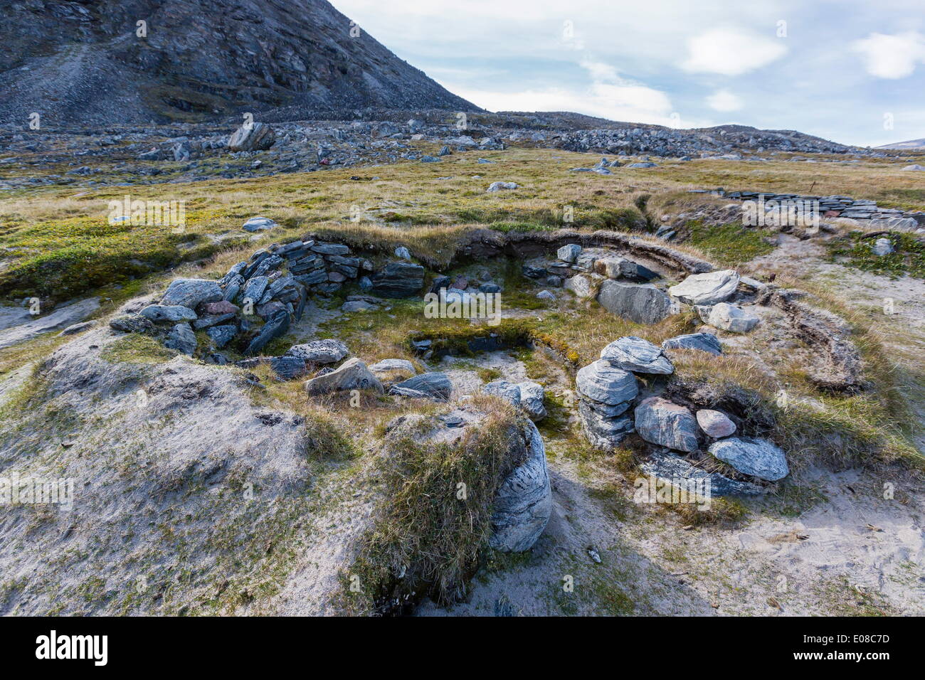 Baffin island house hires stock photography and images Alamy
