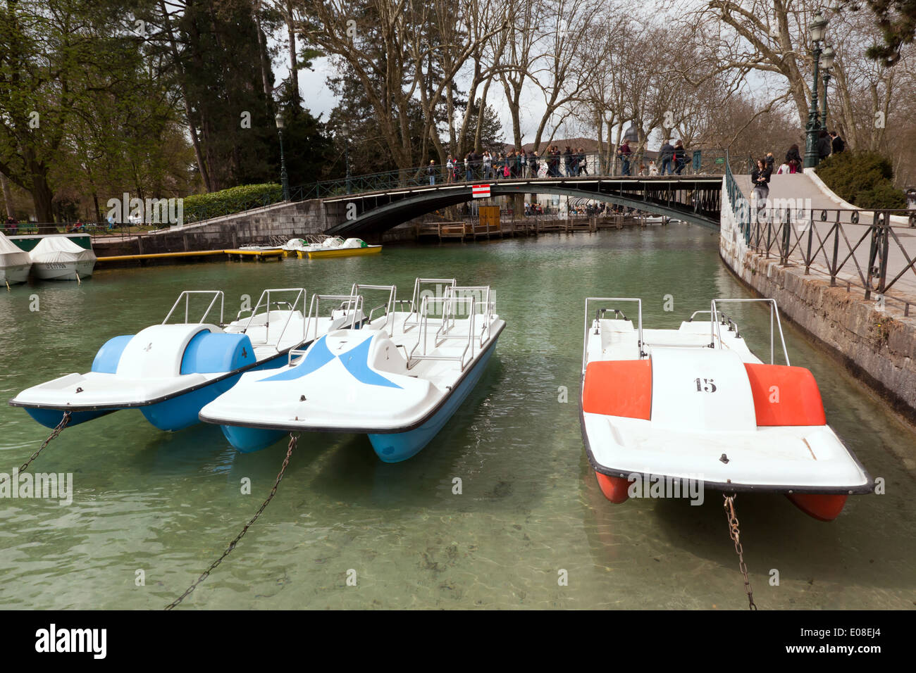 View of the Pont des amours, Annecy-le-Vieux Stock Photo - Alamy