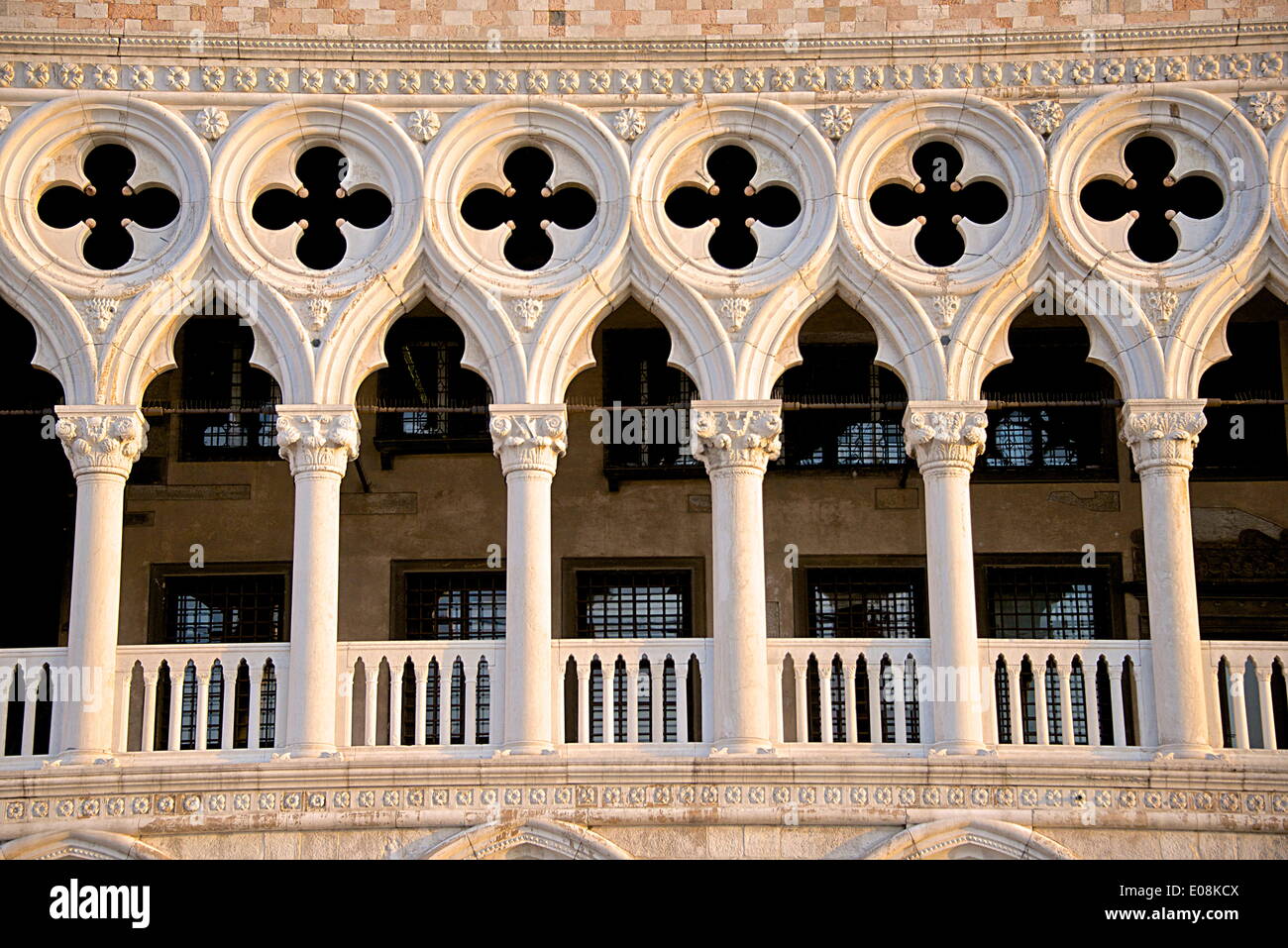 Logia detail, Palazzo Ducale (Doges Palace), Piazza San Marco, San Marco, Venice, UNESCO World Heritage Site, Veneto, Italy, Europe Stock Photo