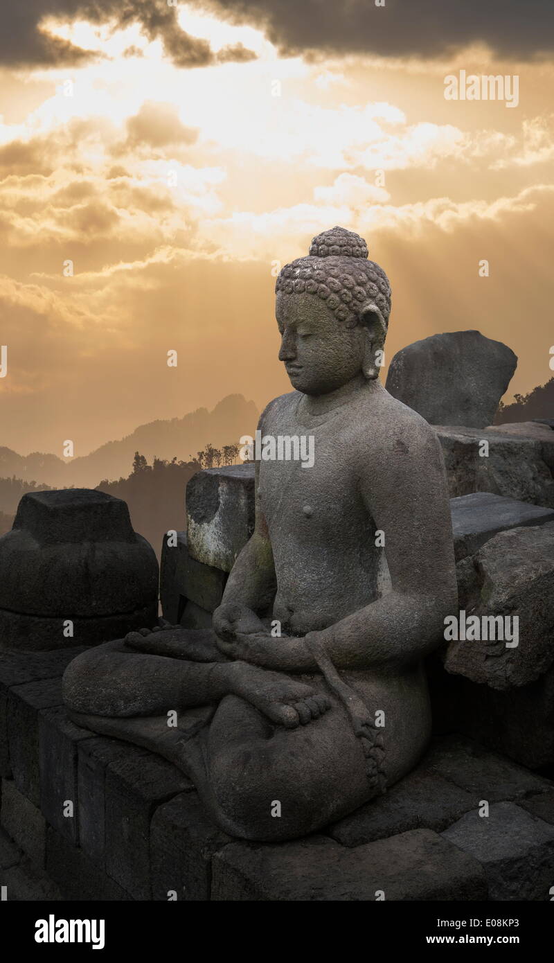 Borobudur Buddhist Temple, UNESCO World Heritage Site, Java, Indonesia ...