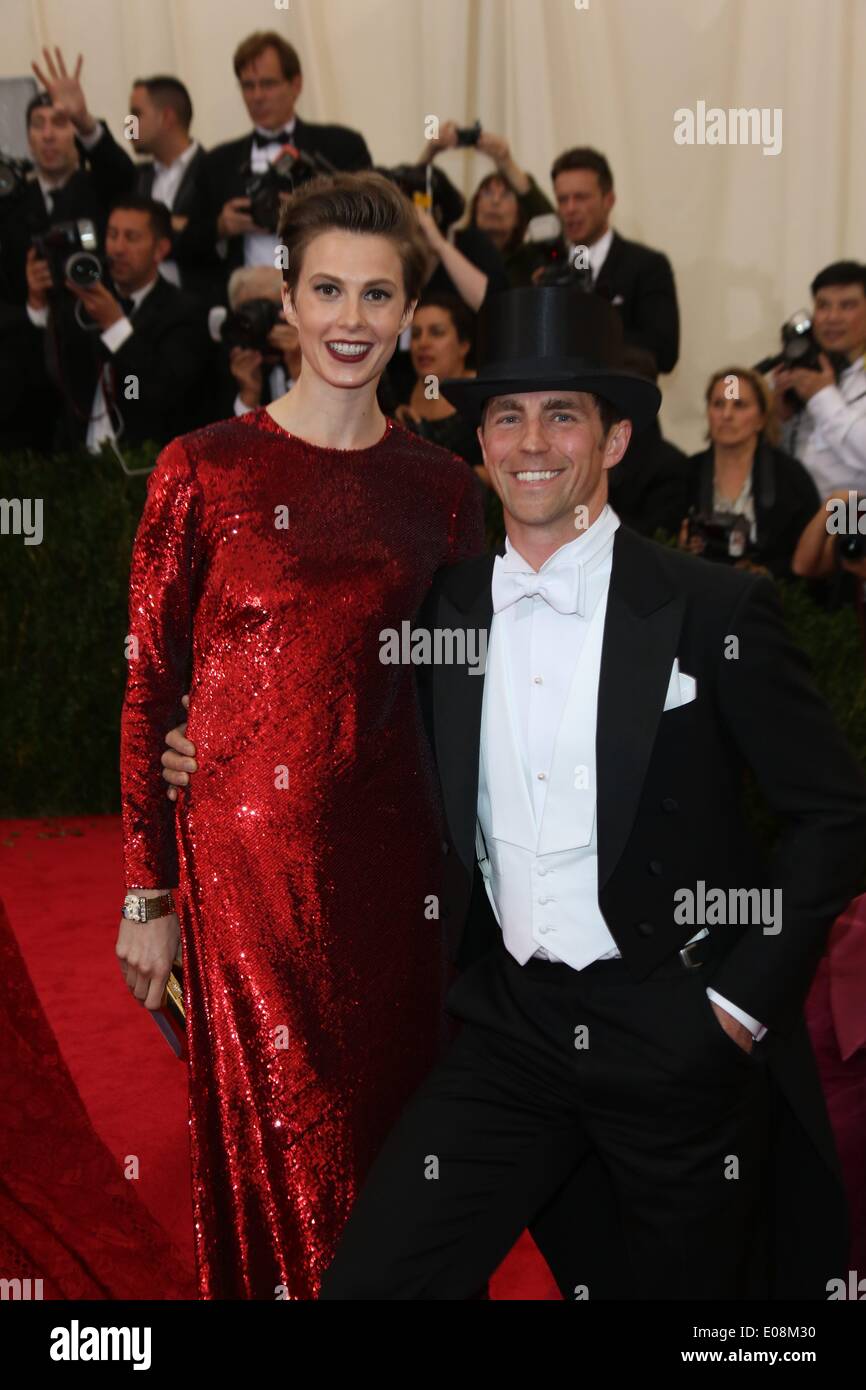 New York, USA, 05th May, 2014. Elettra Rossellini Wiedemann and James Marshall attend the 'Charles James: Beyond Fashion' Costume Institute Gala at Metropolitan Museum of Art in New York, USA, on 05 May 2014. © dpa picture alliance/Alamy Live News Stock Photo