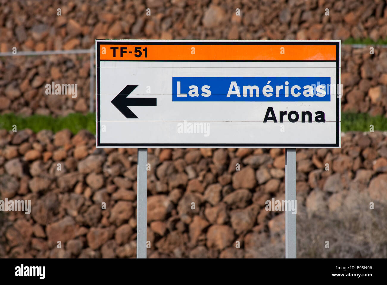 Verkehrsschild, Las Americas, Teneriffa, Spanien - Traffic sign, Las Americas, Tenerife, Spain Stock Photo