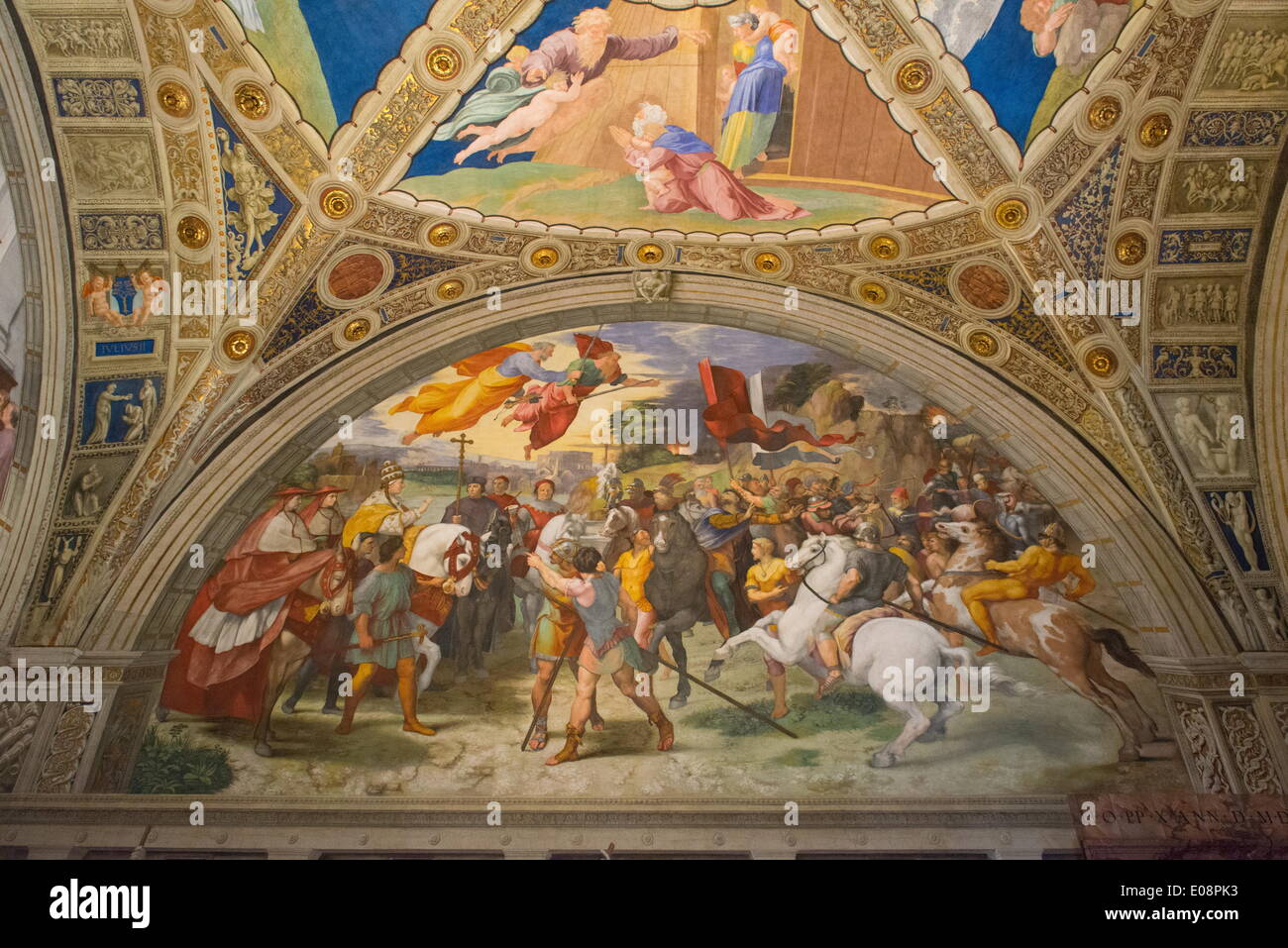 The Meeting of Leo I and Attila by Raphael, in the Stanze di Raffaello, in the Apostolic Palace in the Vatican, Vatican Museums, Rome, Lazio, Italy, Europe Stock Photo