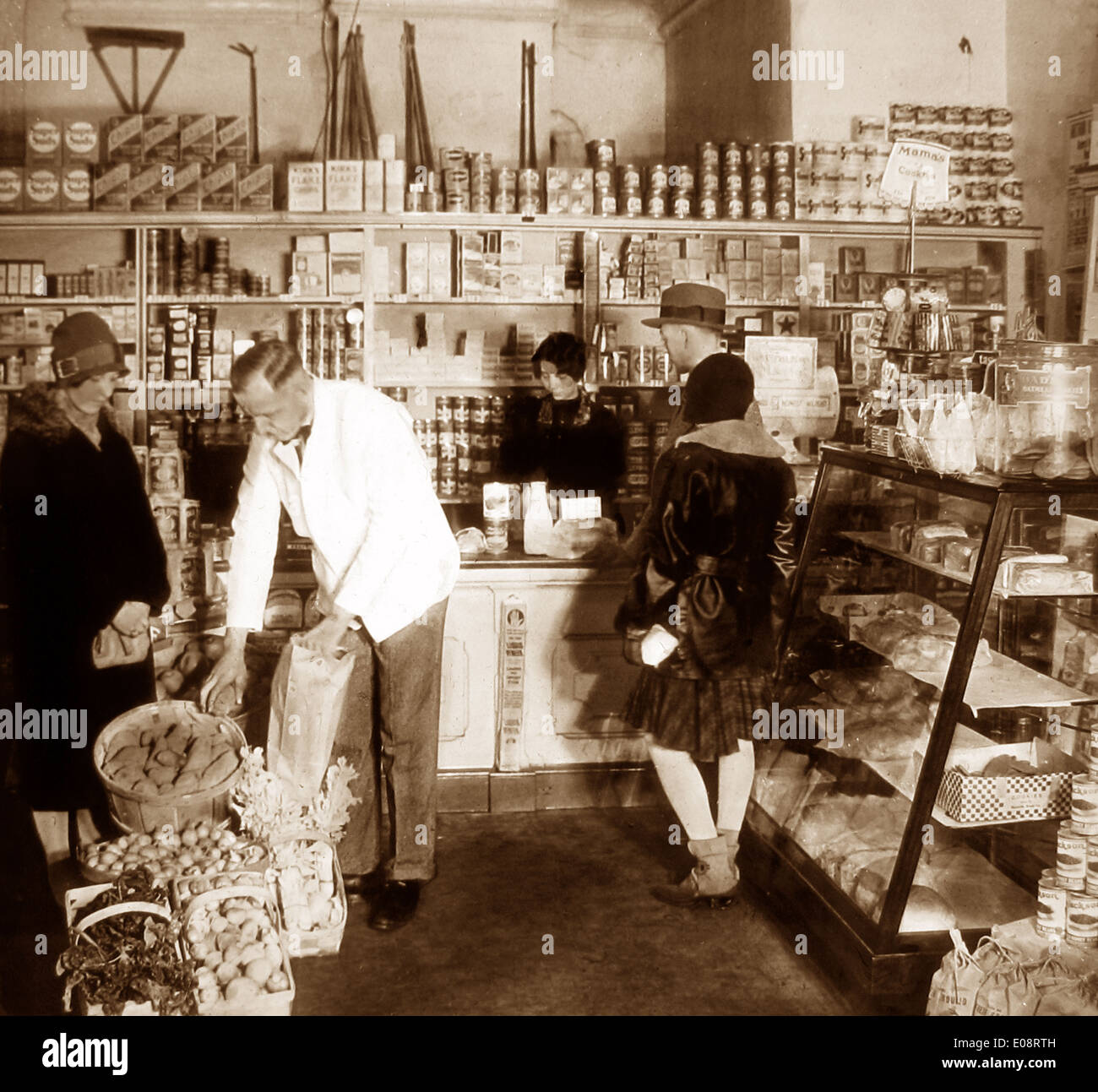 An American grocery store probably 1930s Stock Photo