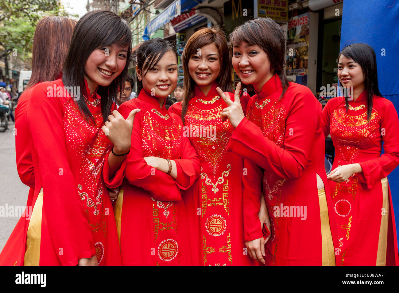Photos vietnamese women The Vietnam