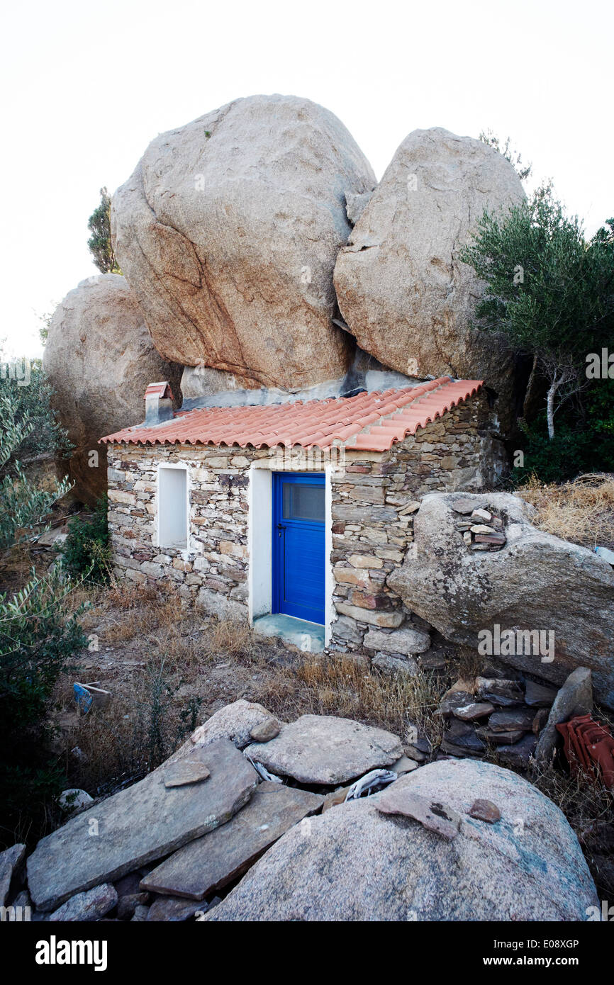 Under the rock hi-res stock photography and images - Alamy