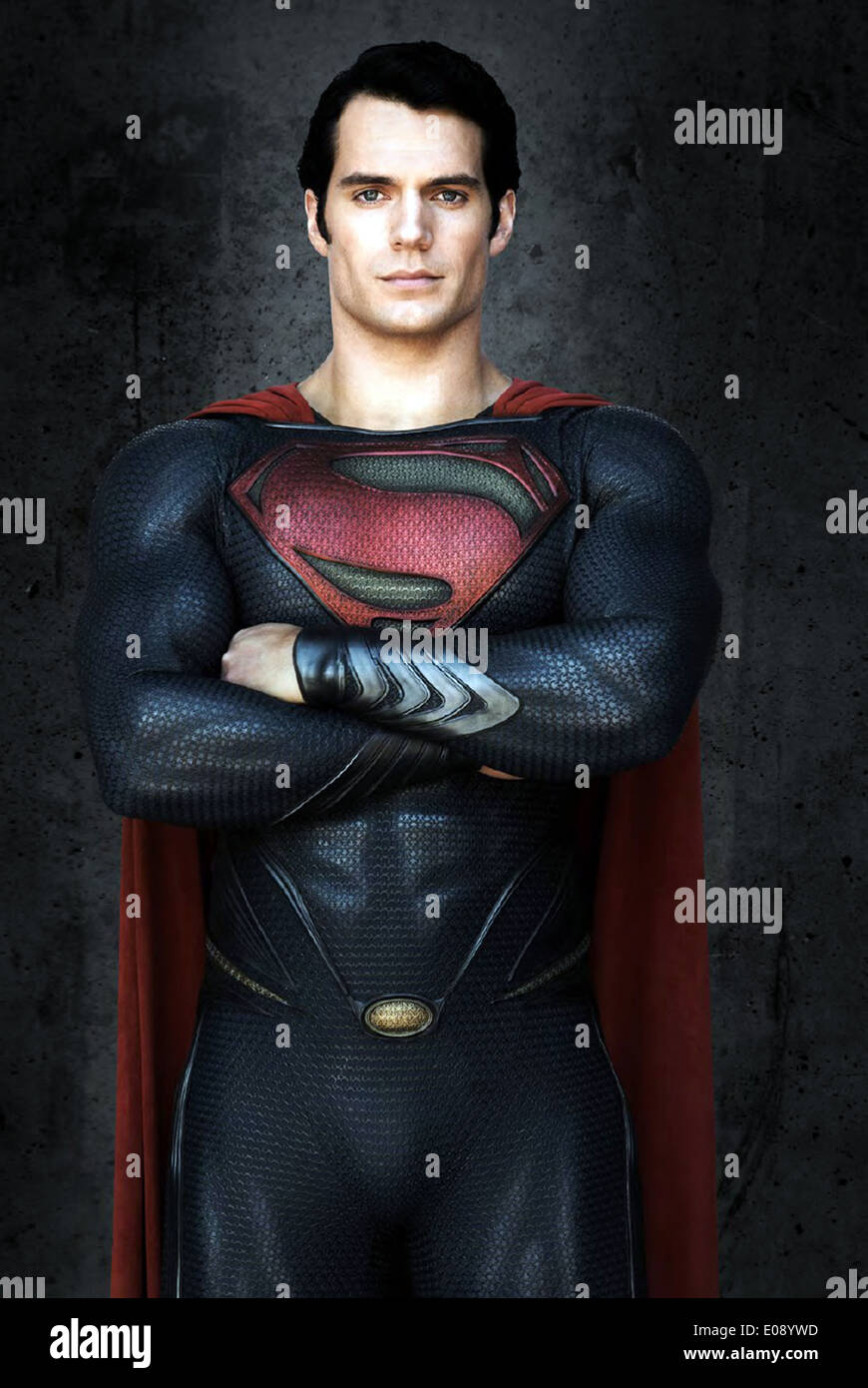 Henry Cavill is Zack Snyder's SUPERMAN: MAN OF STEEL!