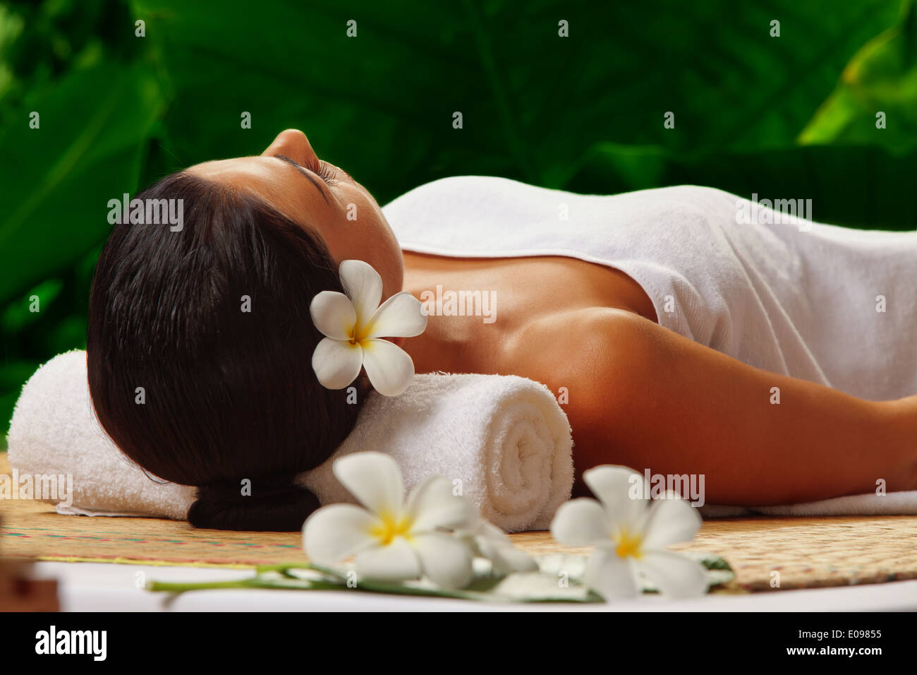 portrait of young beautiful woman in spa environment Stock Photo - Alamy