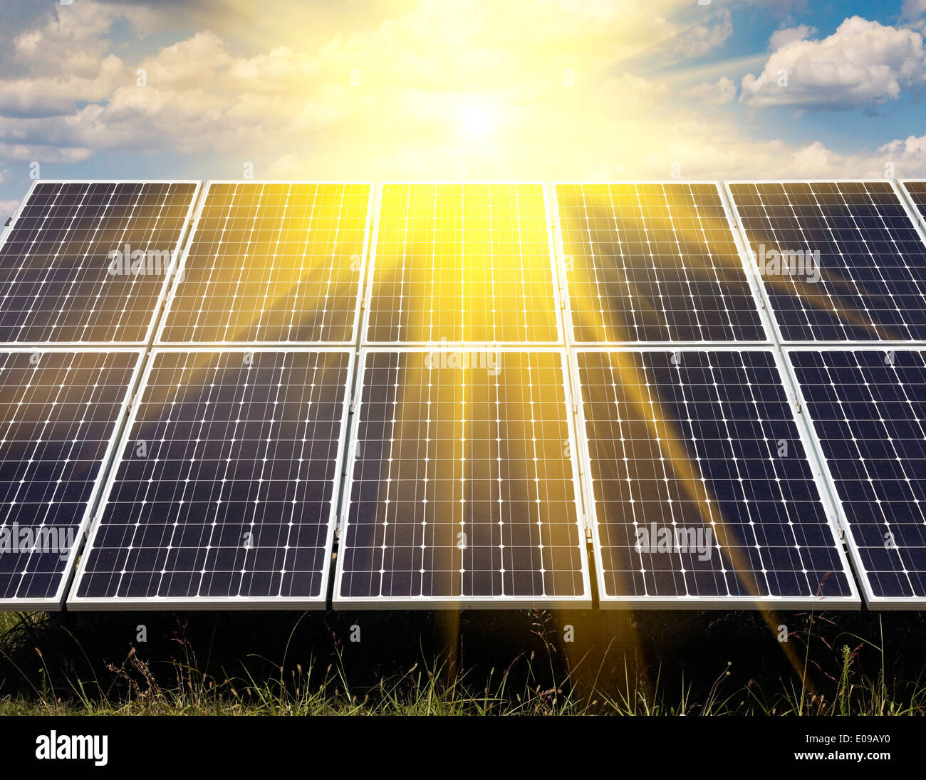 Power plant using renewable solar energy with sun Stock Photo - Alamy