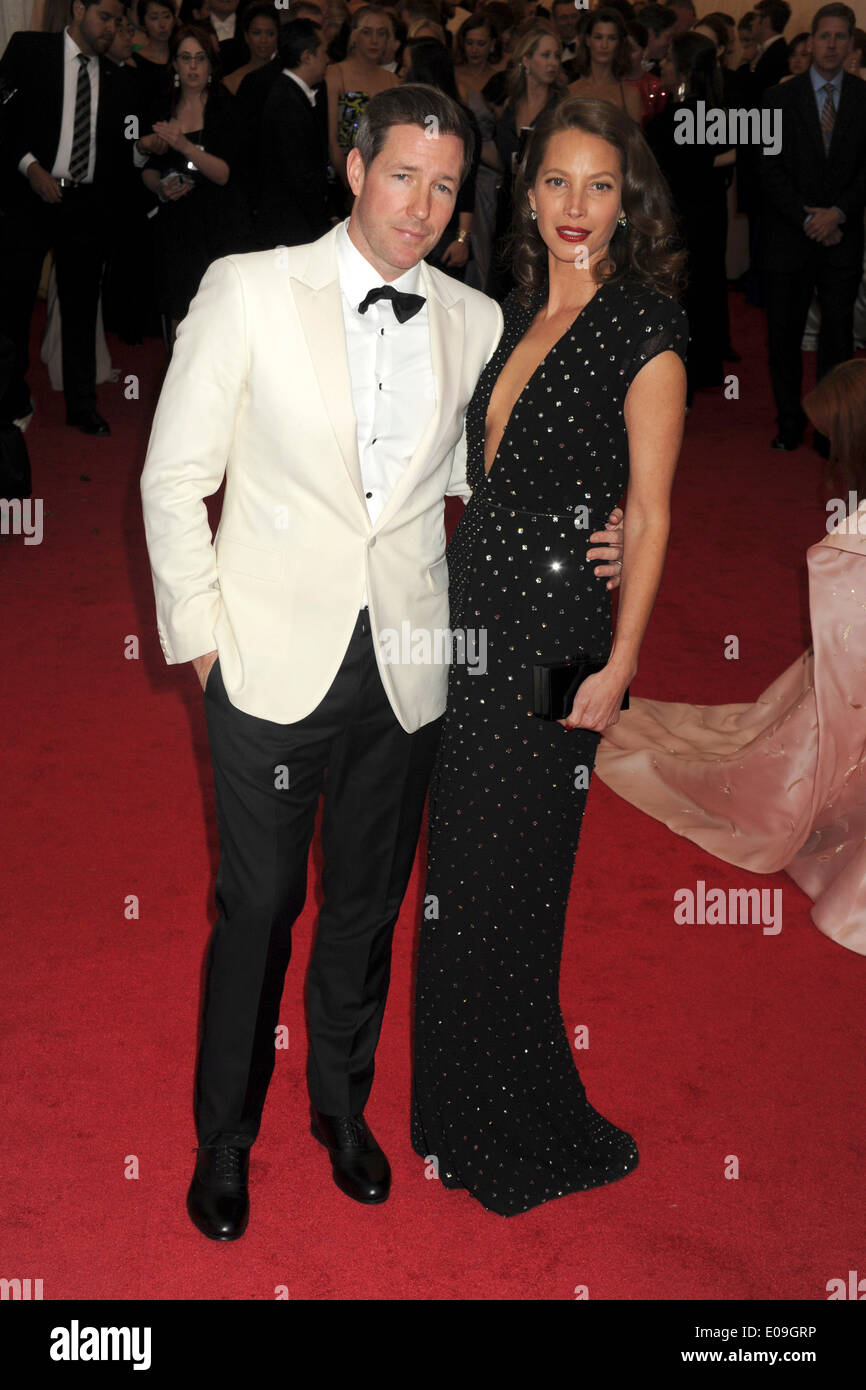 Edward Burns and Christy Turlington attend the 'Charles James: Beyond