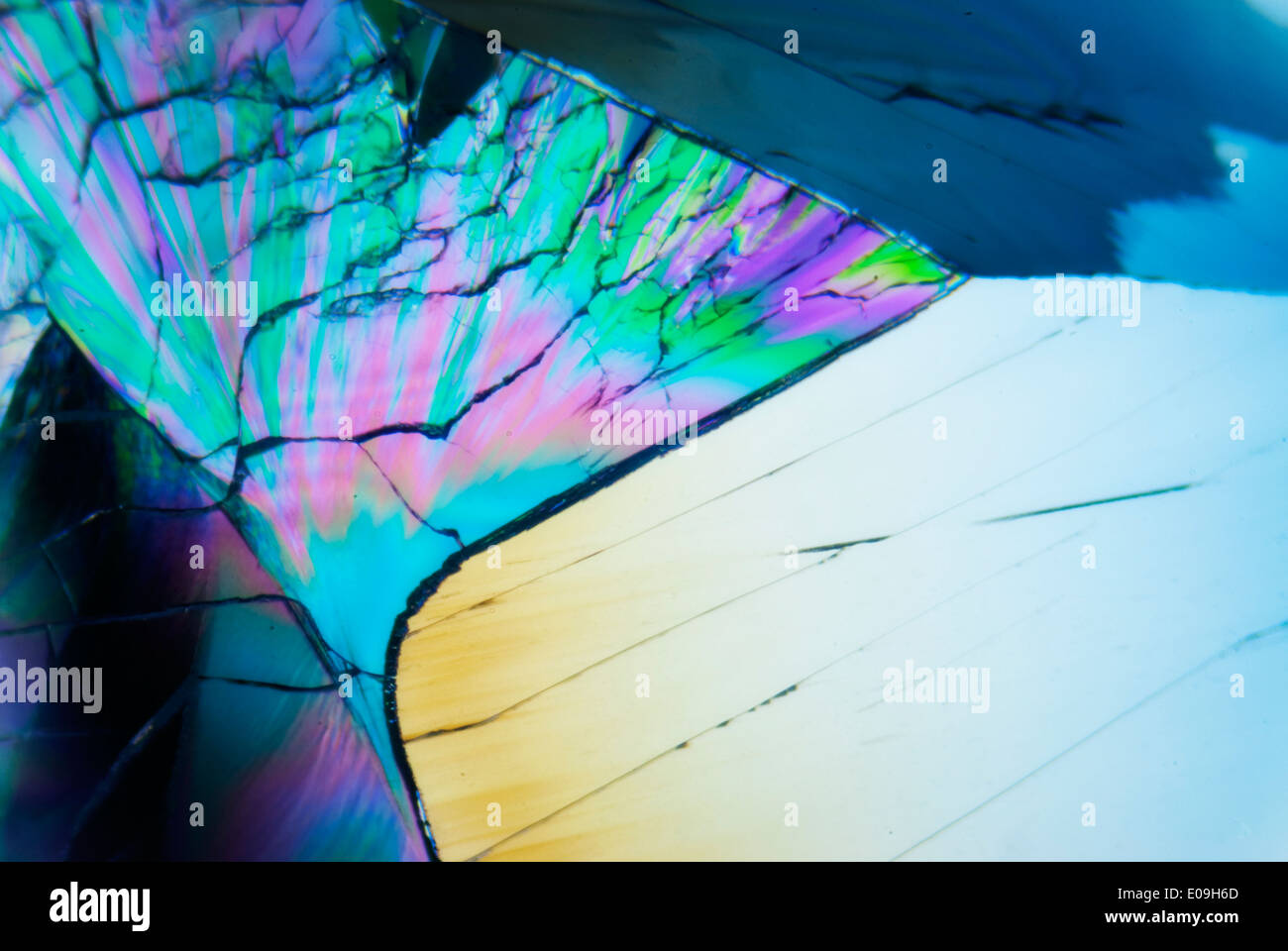 Micro Crystals in polarized Light Stock Photo - Alamy