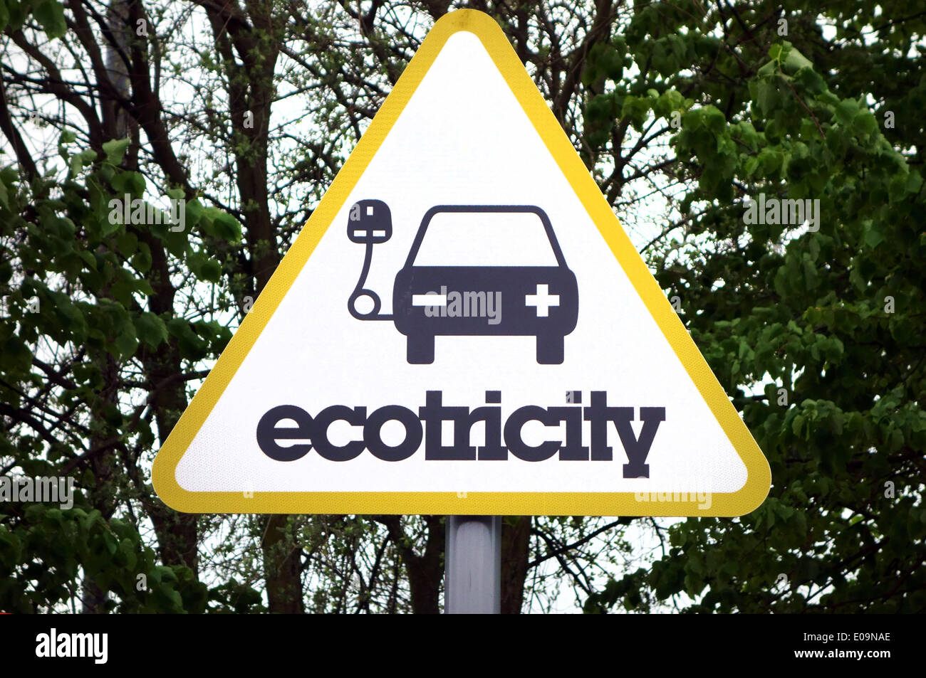 Ecotricity electric vehicle charging station in services on M4 motorway