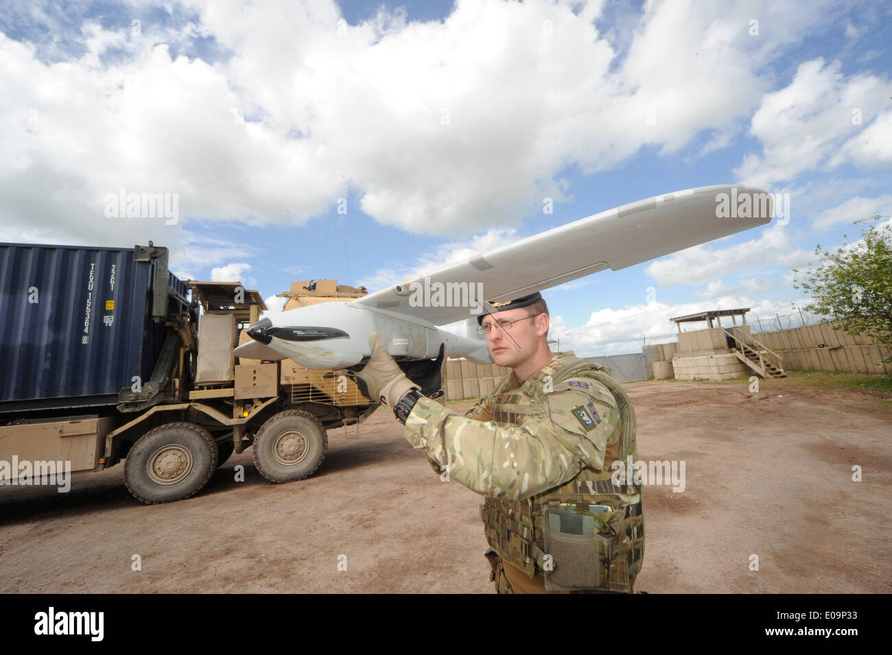 Desert Hawk is an extremely versatile and small Unmanned Aerial System ...