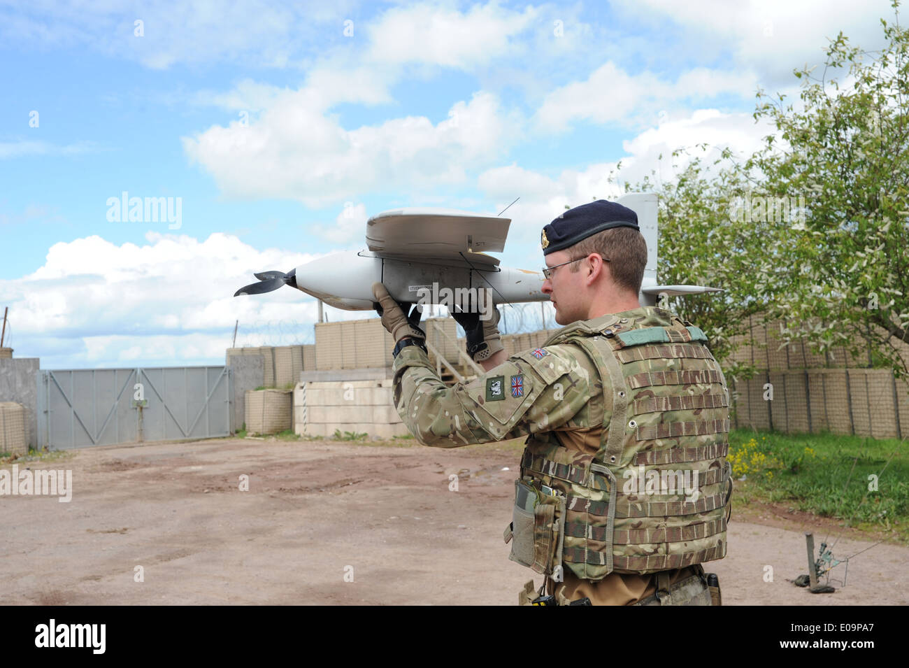 Lockheed Desert Hawk Desert Hawk is an extremely versatile and small Unmanned Aerial System ...
