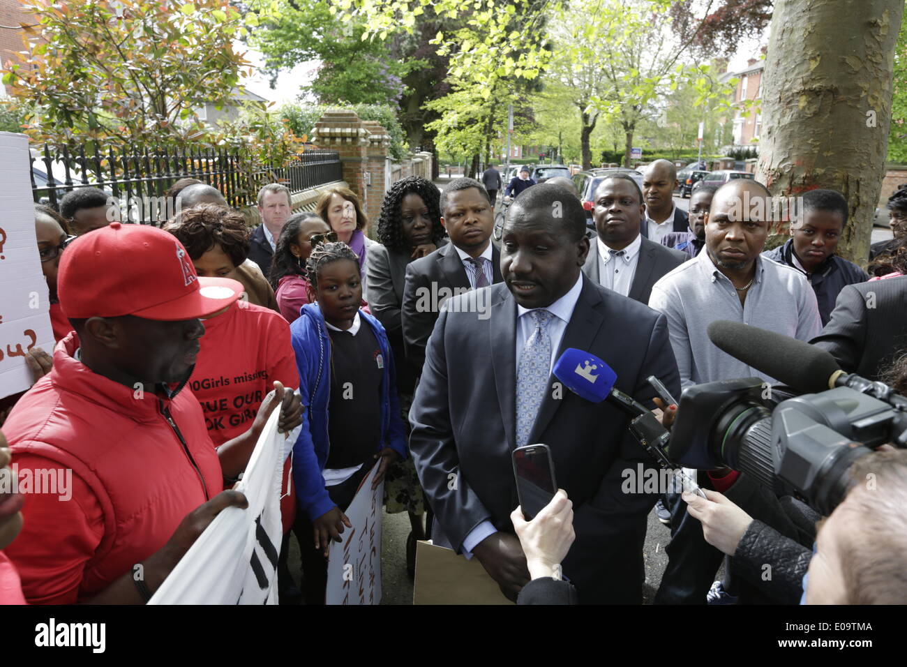 Nigerian embassy hires stock photography and images Alamy