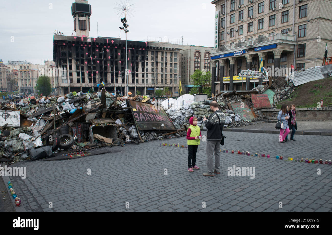 April 2014 at Maidan Nezalezhnosti (Ukrainian: Майдан Незалежності [maɪ̯dˈan nezal'ɛʒnosci], Independence square, Kiev, Ukraine. Stock Photo