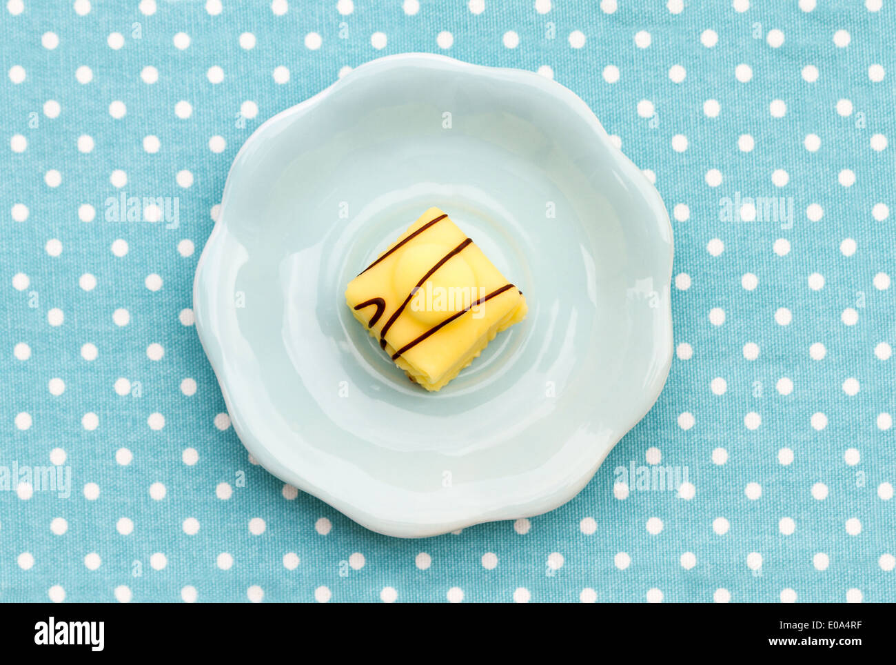 A series on French Fondant Fancies, a type of Petit Four Stock Photo