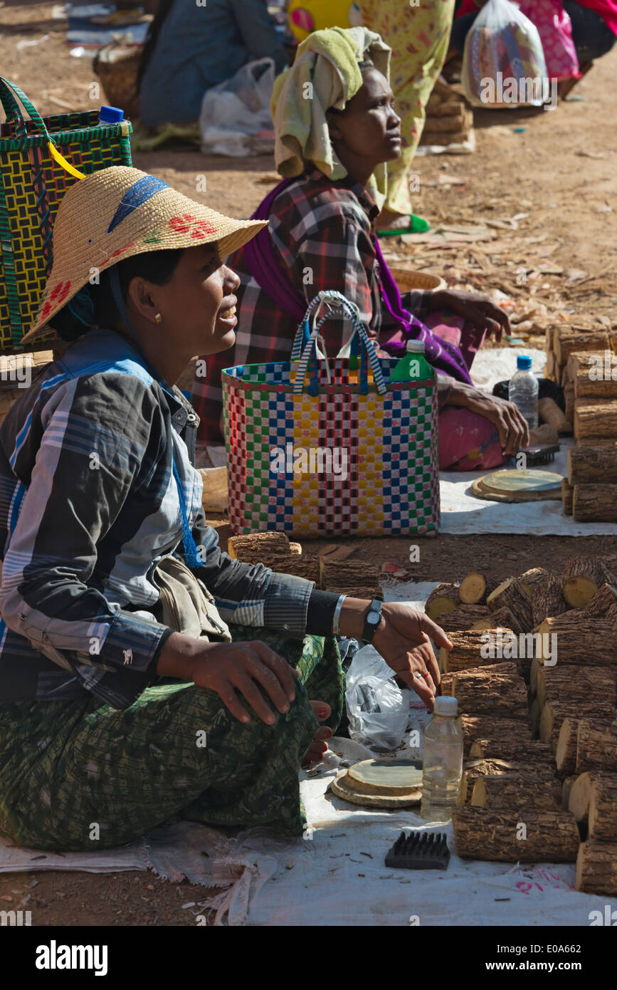Shan people at the market during the Balloon Festival, Taunggyi, Shan State, Myanmar Stock Photo