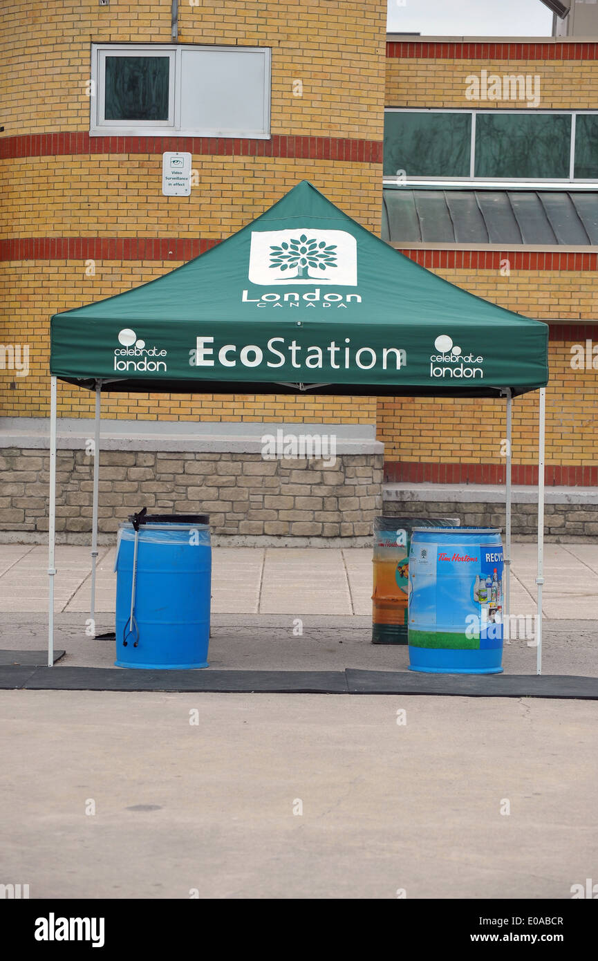 EcoStation with rubbish and recycling bins at a public event held in
