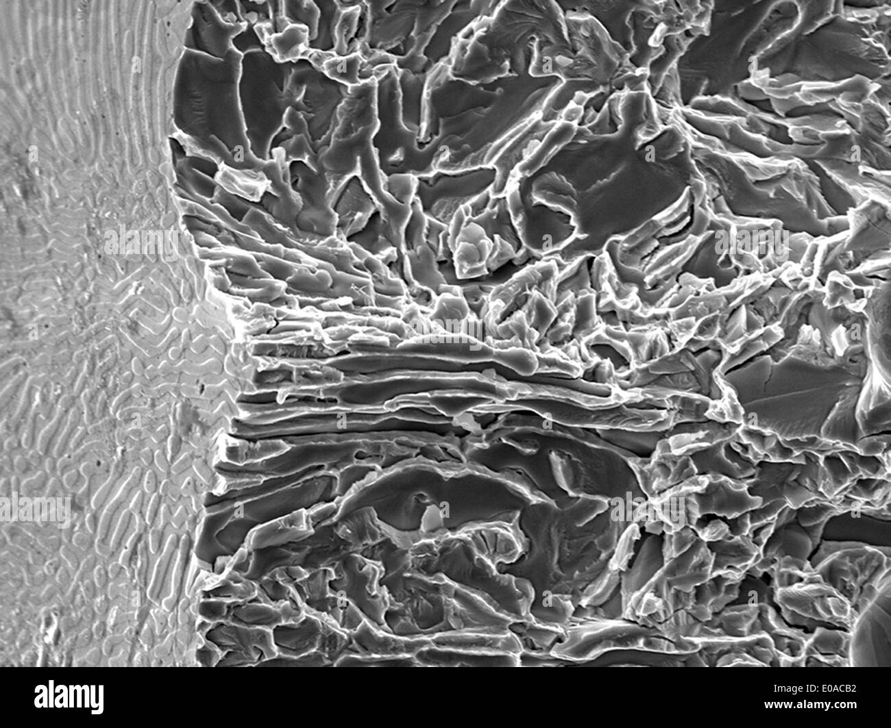 Brittle fracture hires stock photography and images Alamy