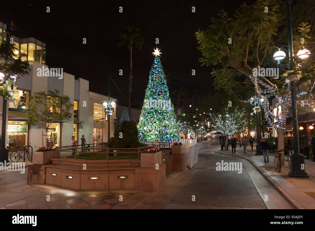 Santa Monica at Christmas, Los Angeles, California, USA Stock Photo Alamy
